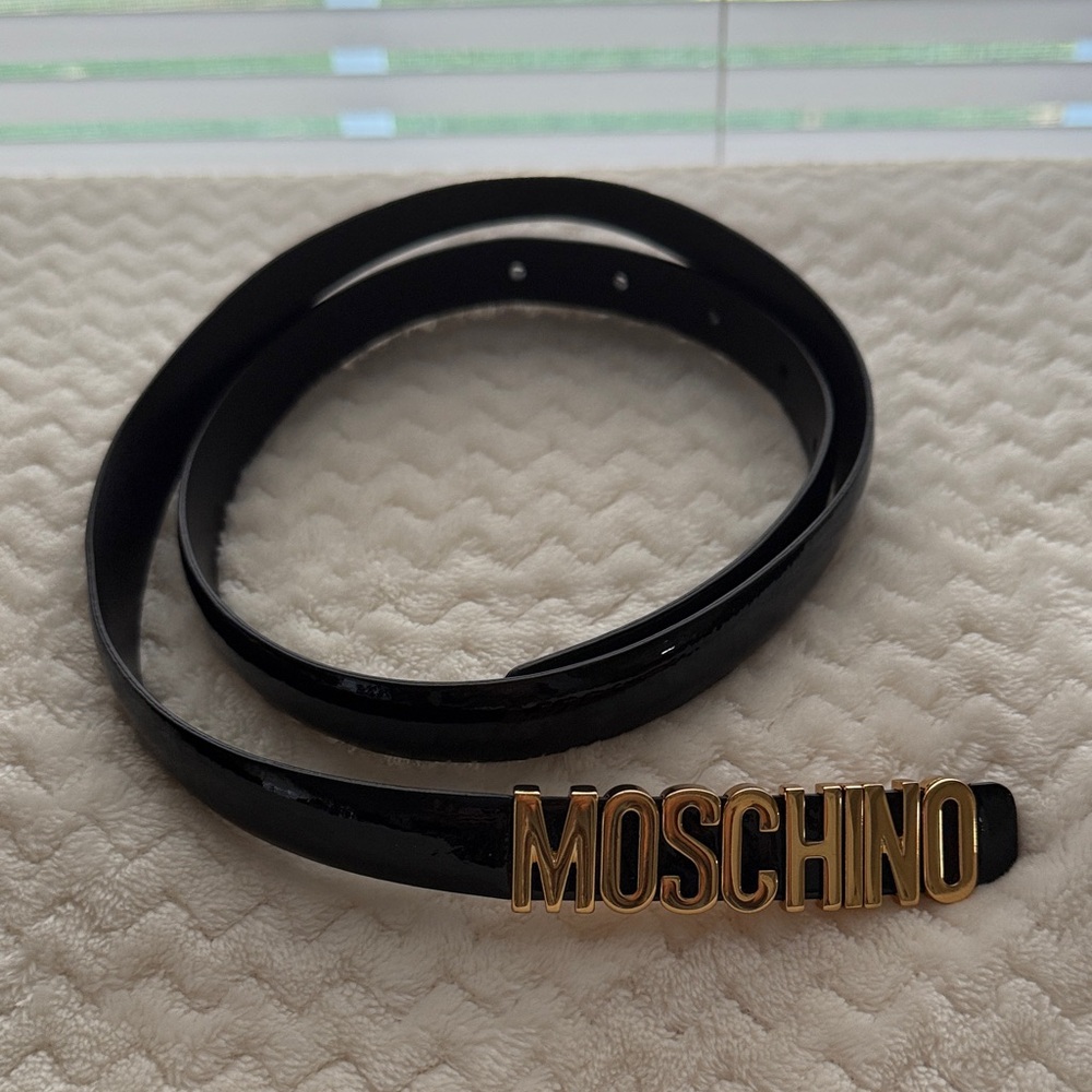 Moschino Glossy Black Belt with Gold Logo Buckle (flaw)